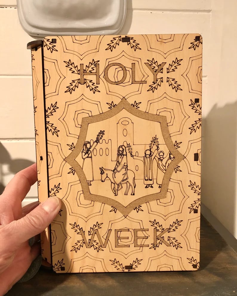 ✝️ 2026 Family Easter Holy Week Gift – A Unique Religious Heirloom